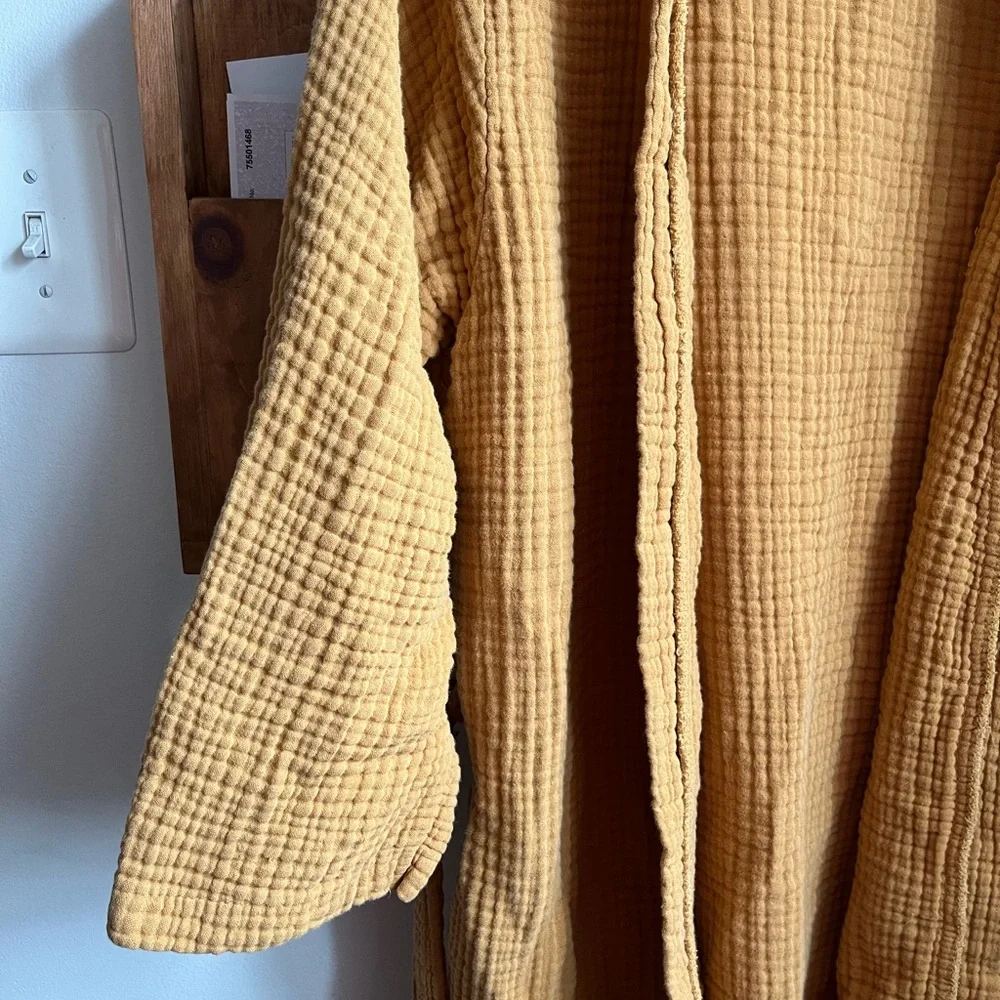 Parachute Robe - Picture 3 of 9